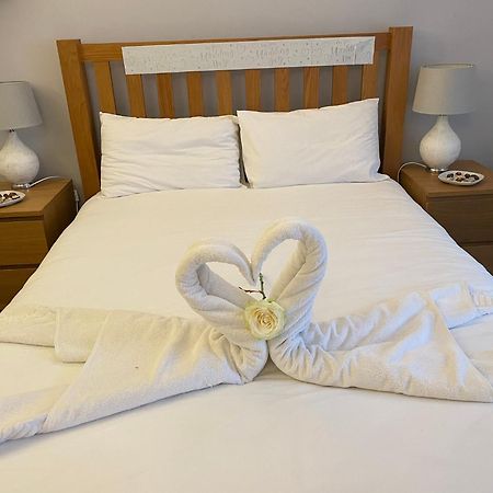 Bournemouth Hot Tub & Sauna Holiday Let Zewnętrze zdjęcie