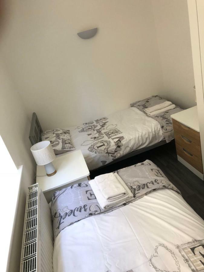 Bournemouth Hot Tub & Sauna Holiday Let Zewnętrze zdjęcie