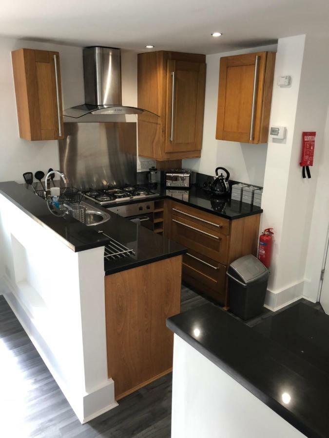 Bournemouth Hot Tub & Sauna Holiday Let Zewnętrze zdjęcie