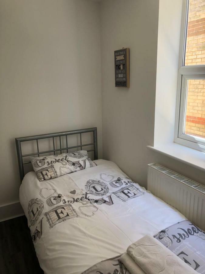 Bournemouth Hot Tub & Sauna Holiday Let Zewnętrze zdjęcie