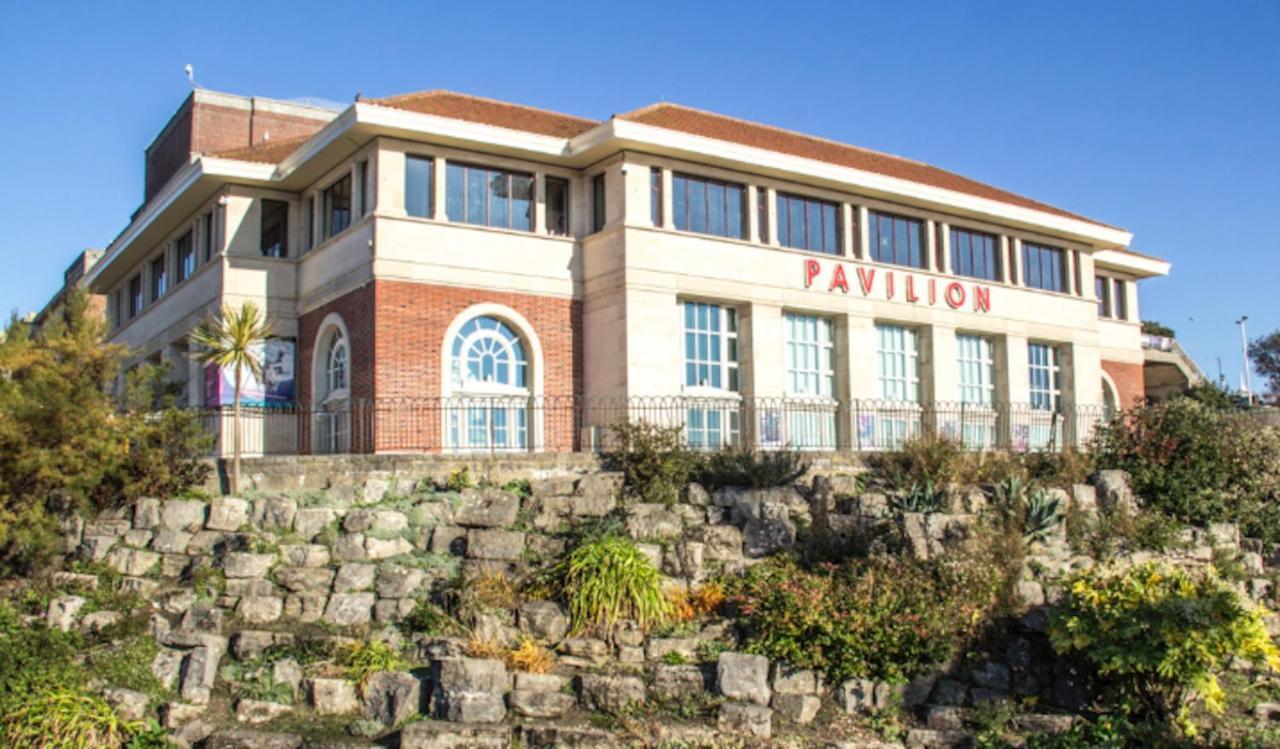 Bournemouth Hot Tub & Sauna Holiday Let Zewnętrze zdjęcie
